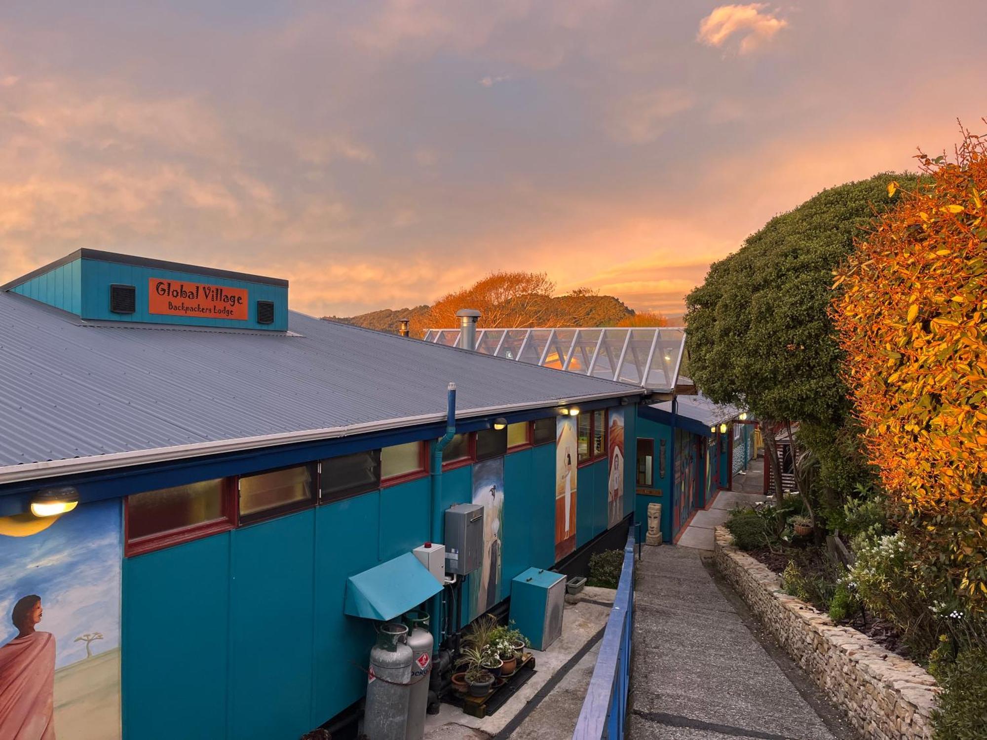 Global Village Travellers Hostel Greymouth